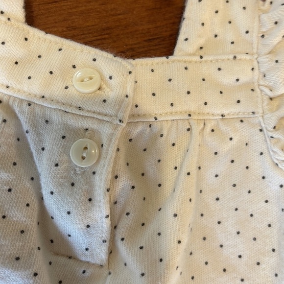 Baby gap girls newborn (up to 7 lbs) outfit in polka dot (new condition) - Picture 7 of 10